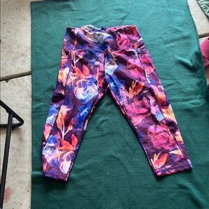 Senita Athletics Vibrant Floral Leggings